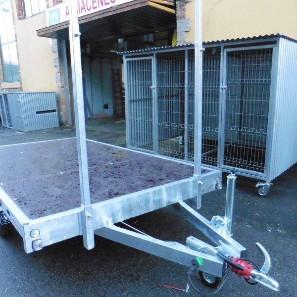 PLATAFORMA PORTAFORRAJE REMOLCAR - Imagen 3