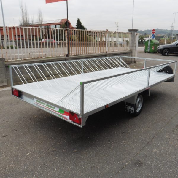 REMOLQUE PORTA BICICLETAS 18