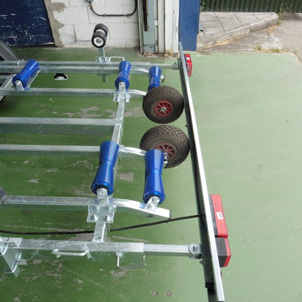 REMOLQUE NAUTICO PARA CATAMARAN - Imagen 11