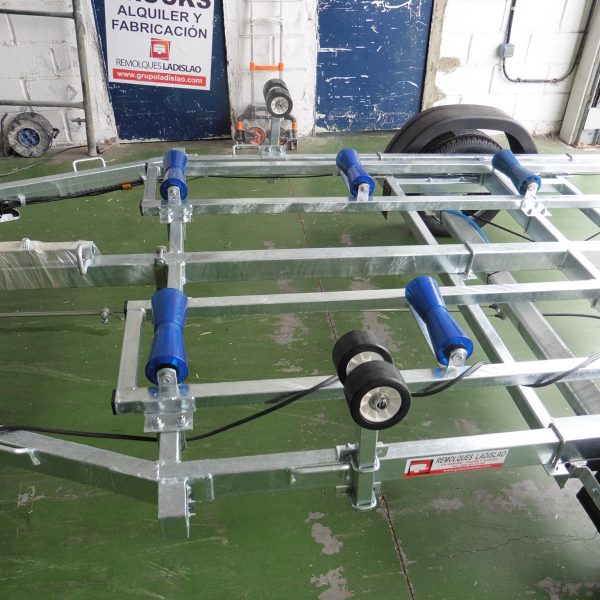 REMOLQUE NAUTICO PARA CATAMARAN - Imagen 16