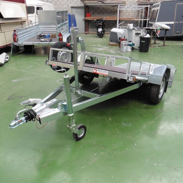 PLATAFORMA REMOLCAR DE 1 EJE CON FRENO - Imagen 6