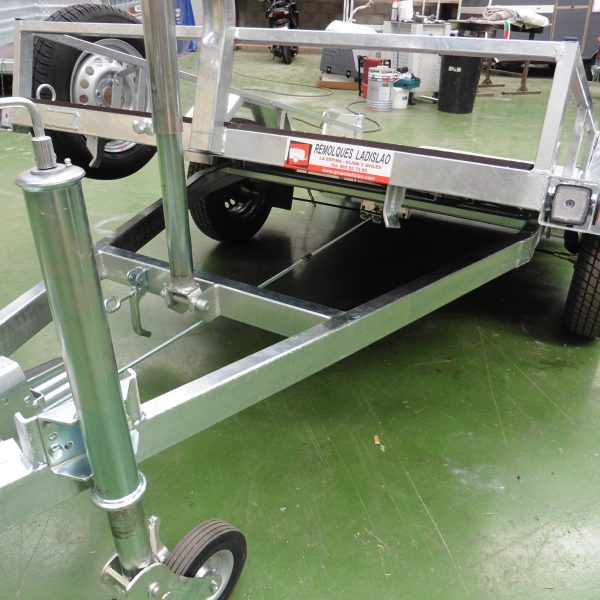 PLATAFORMA REMOLCAR DE 1 EJE CON FRENO - Imagen 5